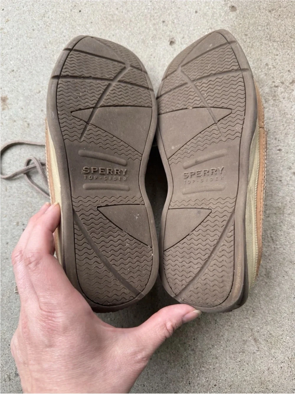 Sperry Boys 5 Top Siders Brown Tan Lanyard Boat Shoes YB46122A